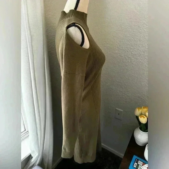 BCBGeneration Cold Shoulder Mock Neck Dress - Picture 7 of 9